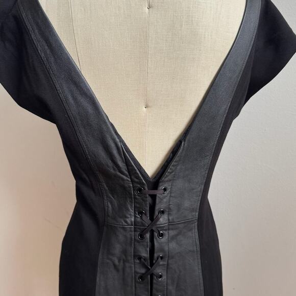 Vintage Y2K ALICE + OLIVIA Black Leather Corset-Back Mini Dress - Picture 7 of 11